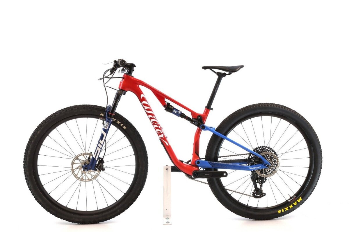 Wilier Wilier Urta SLR AXS 2025