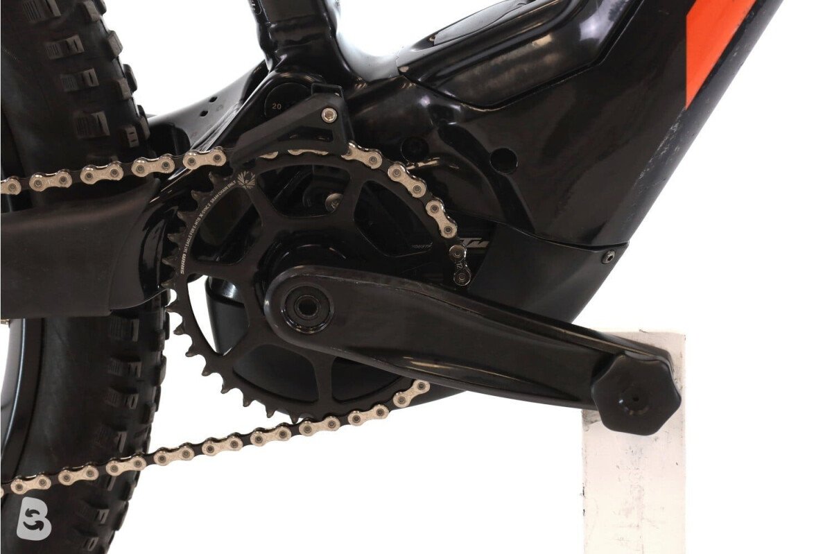 KTM MACINA KAPOHO 7973 2024