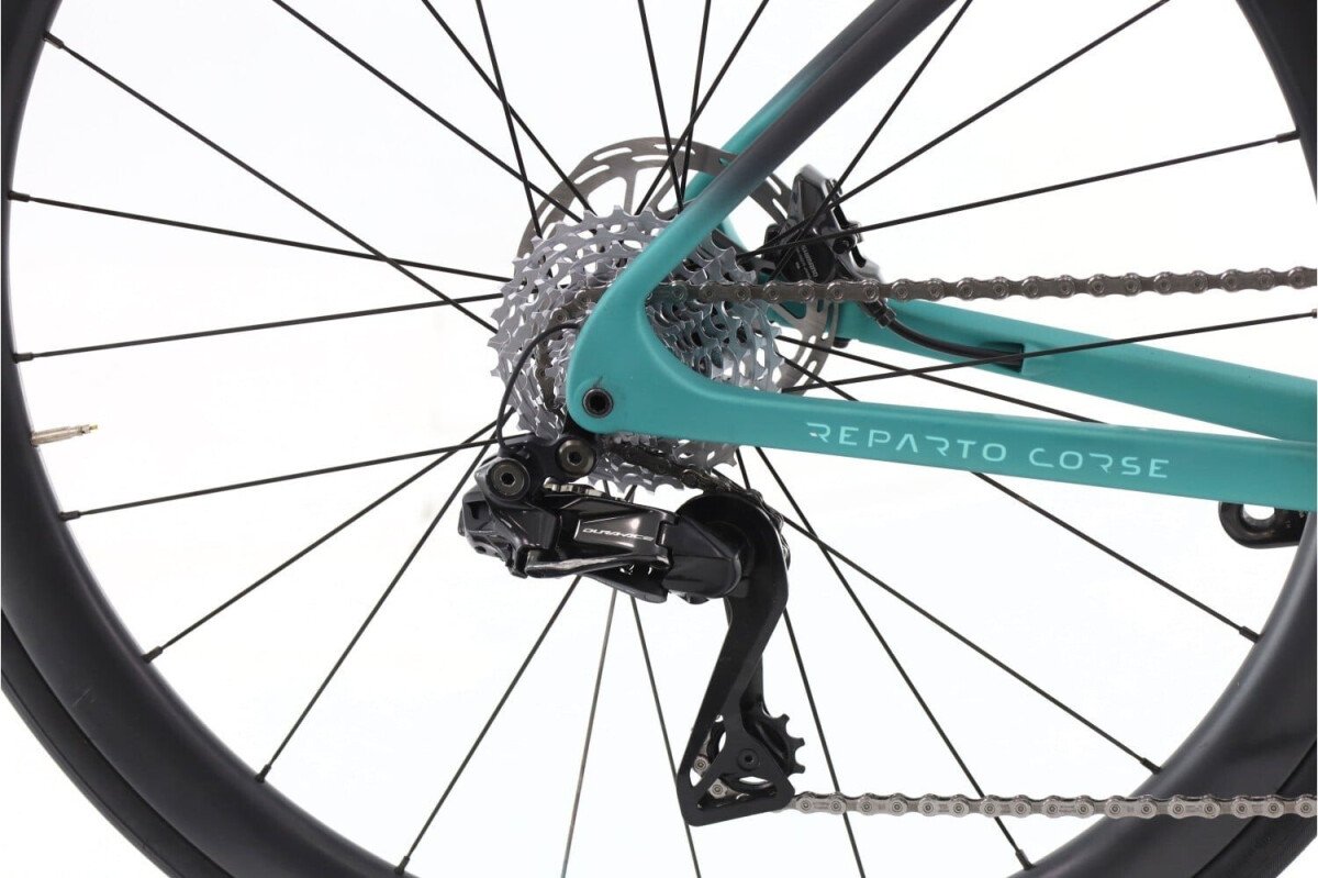 Bianchi Specialissima Di2 12V 2025