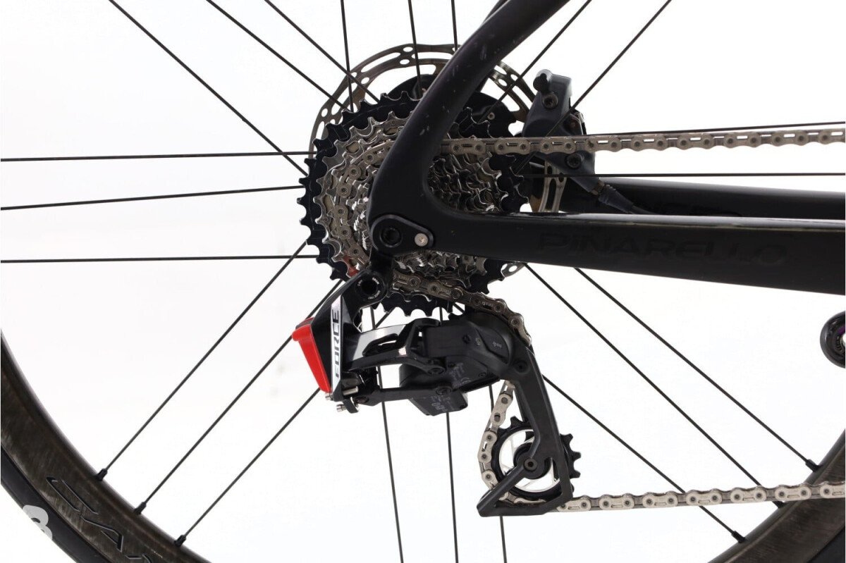Pinarello Prince AXS 12V 2021