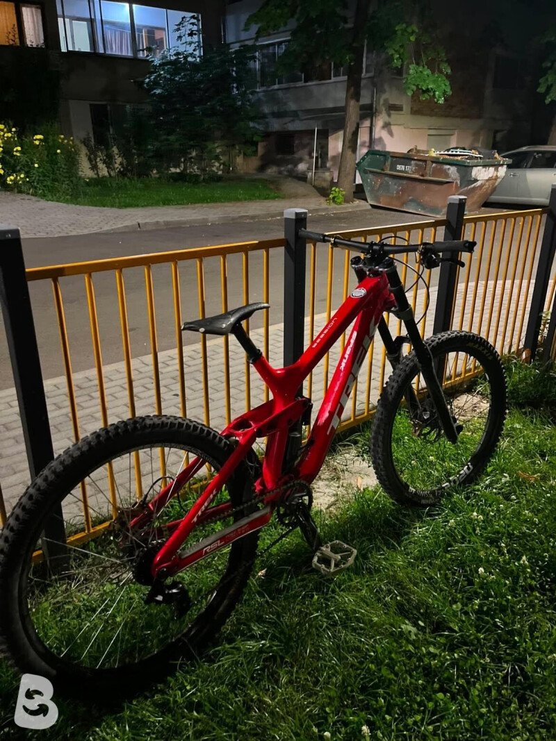 Trek Session 9.9 Carbon 2022