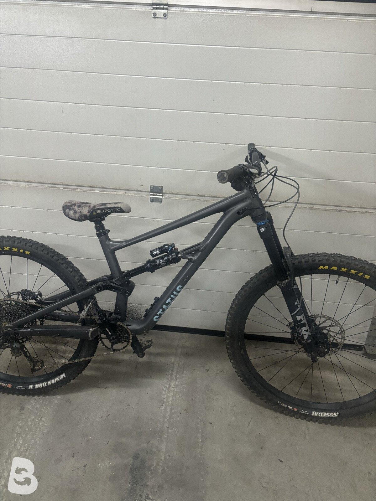 Specialized Status 2024