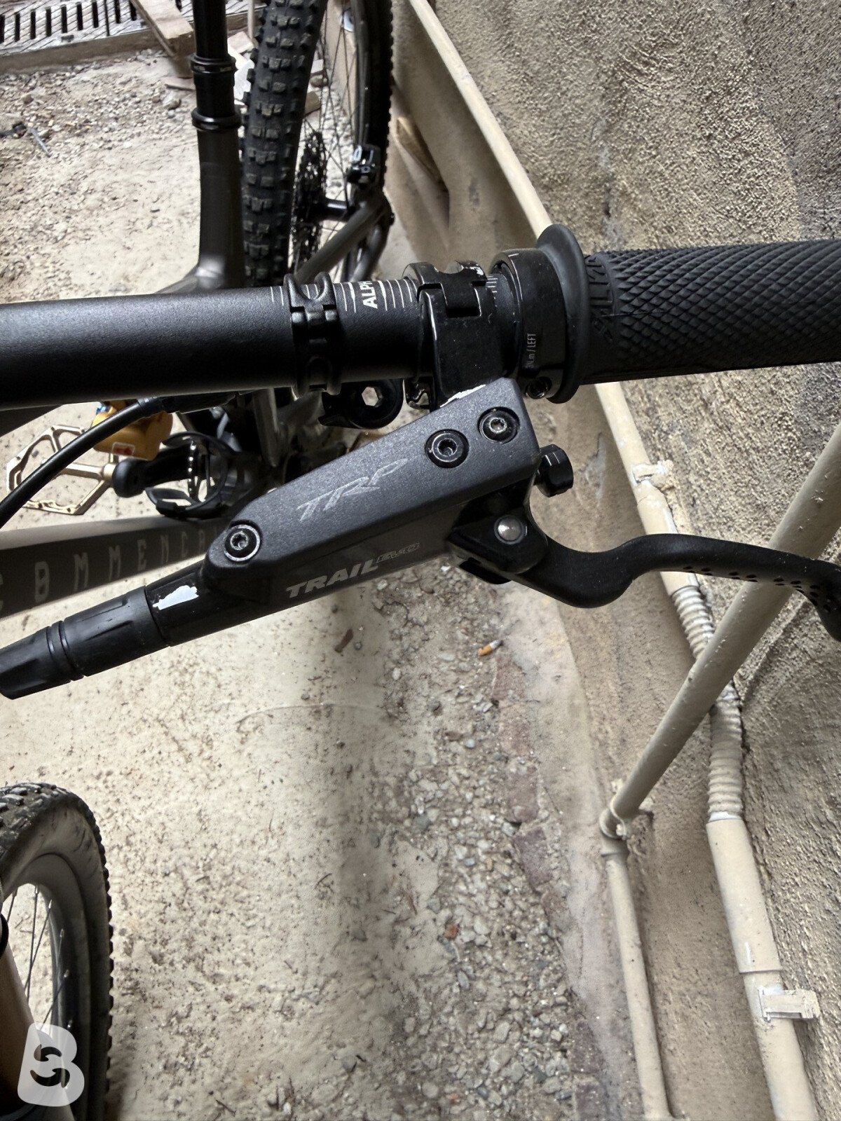 Commencal Tempo 2023