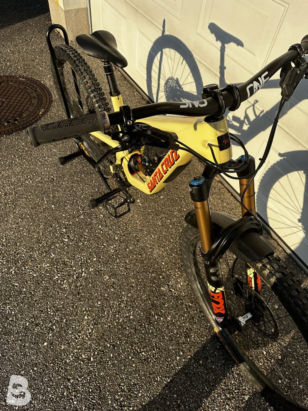 Santa Cruz Nomad X01 2024
