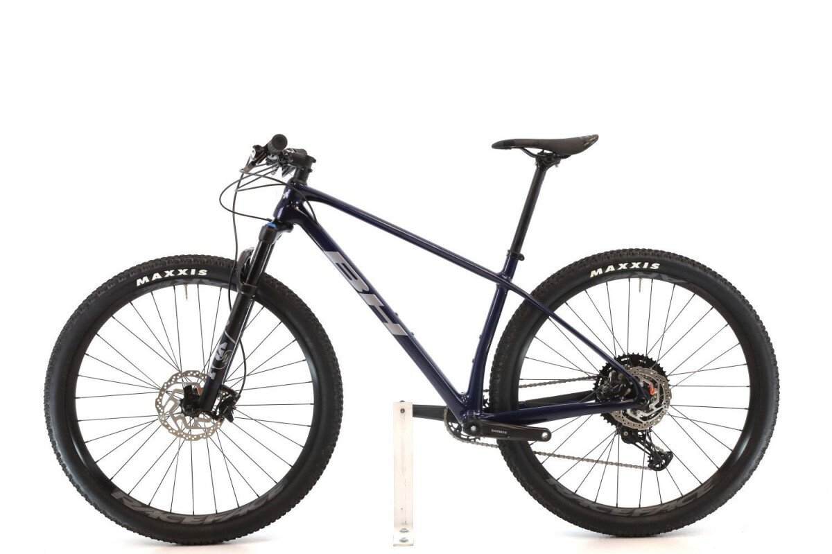BH Ultimate RC 7.5 XT 2024