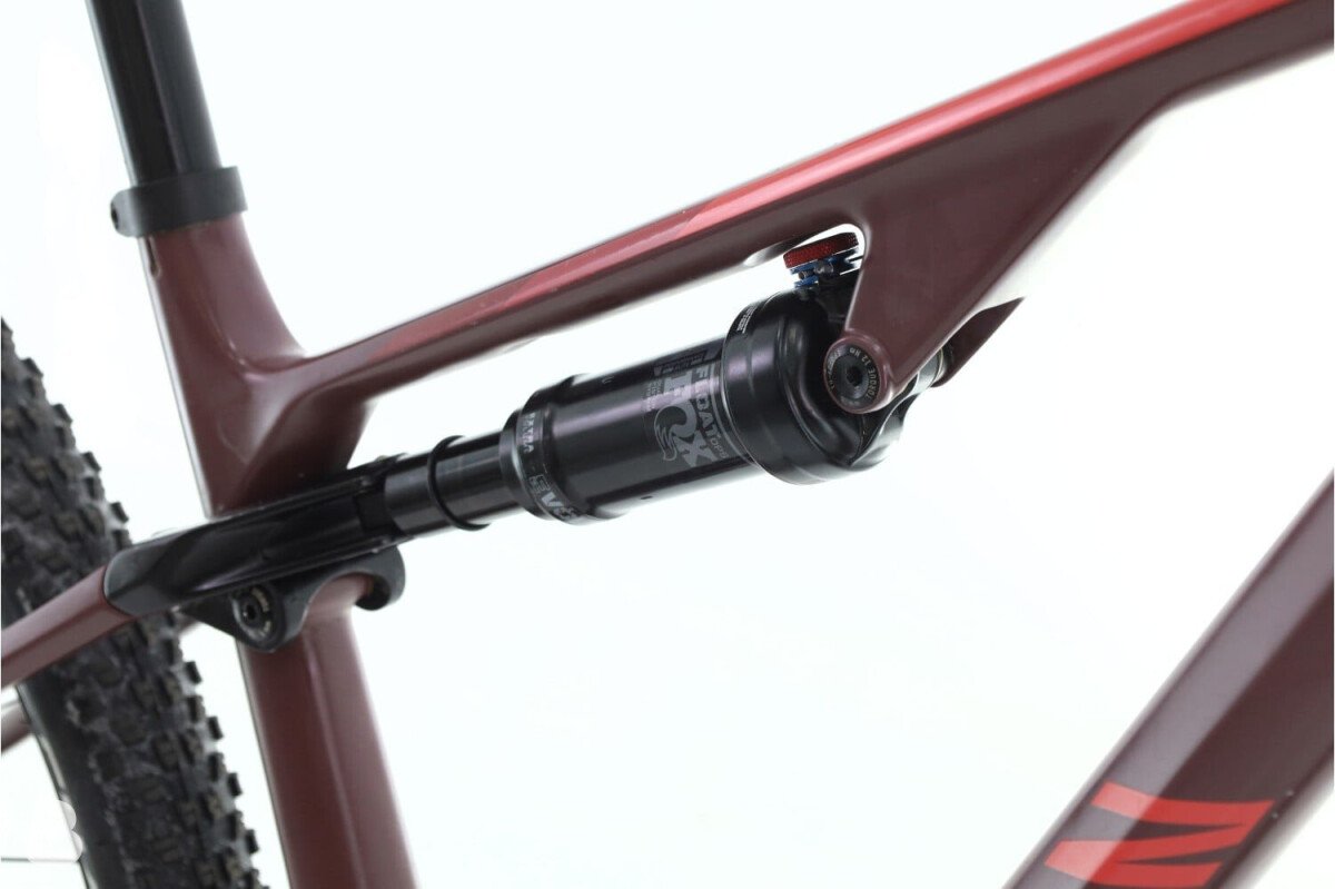 Canyon Lux XT 2023