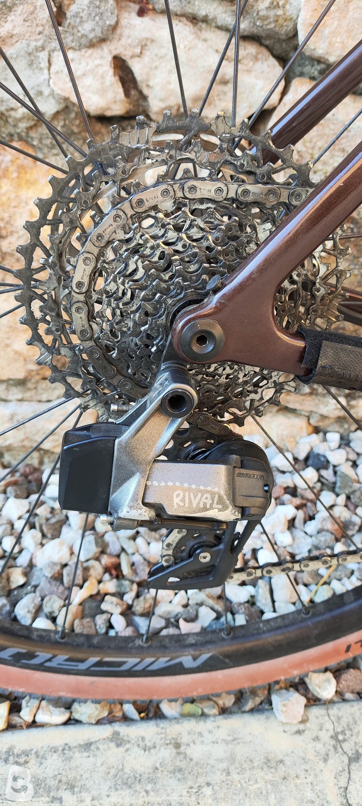 3T Exploro RaceMax Rival XPLR 1X12 650b 2023