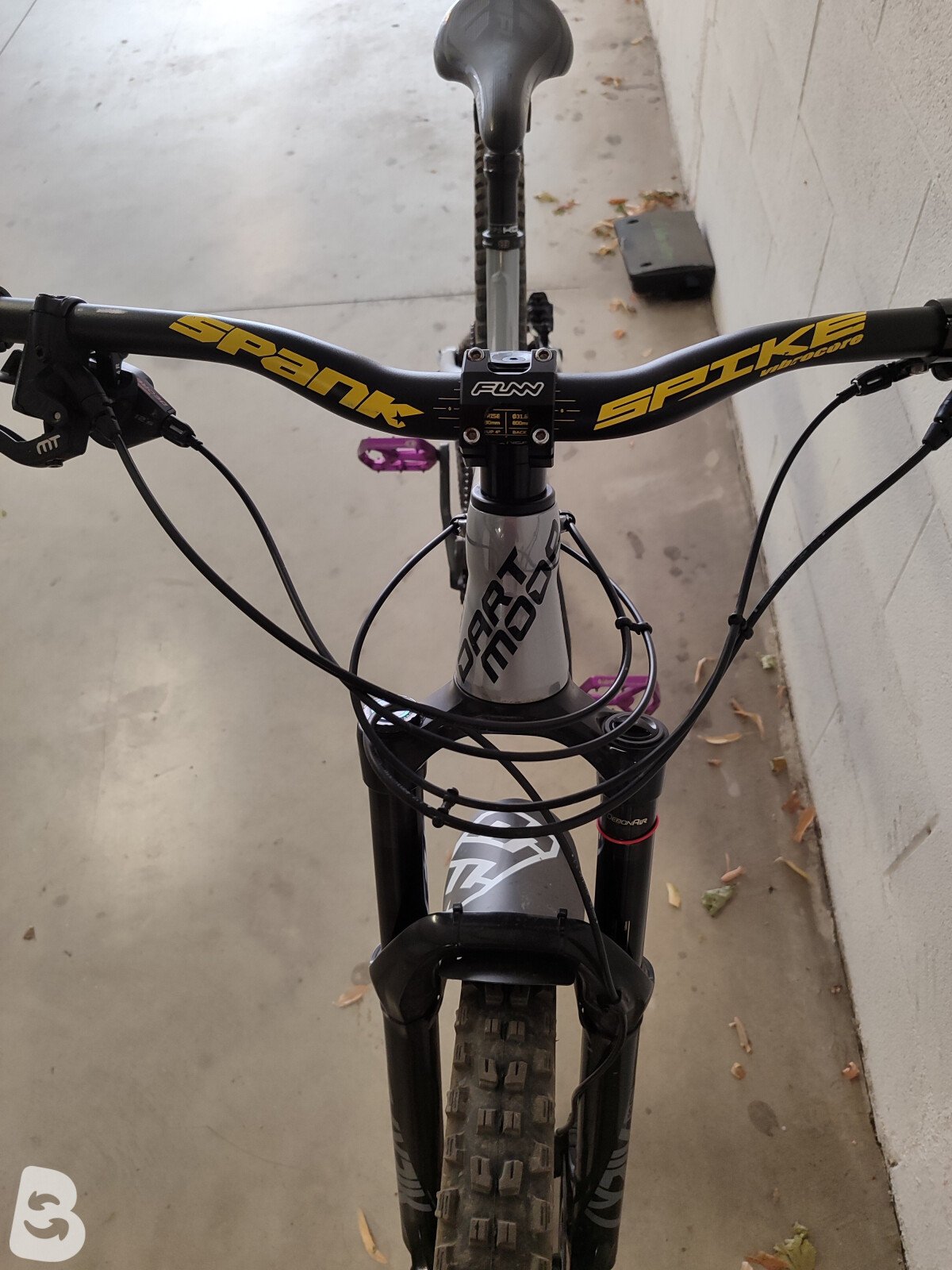 Dartmoor Hornet Pro 2024