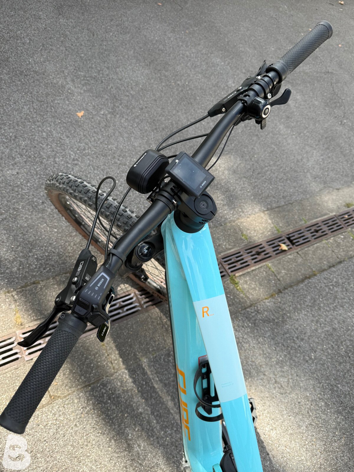 Cube STEREO HYBRID 140 HPC, RACE 750 2023