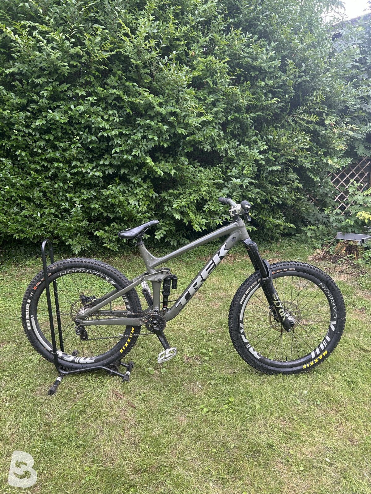 Trek Remedy 8 custom 2021