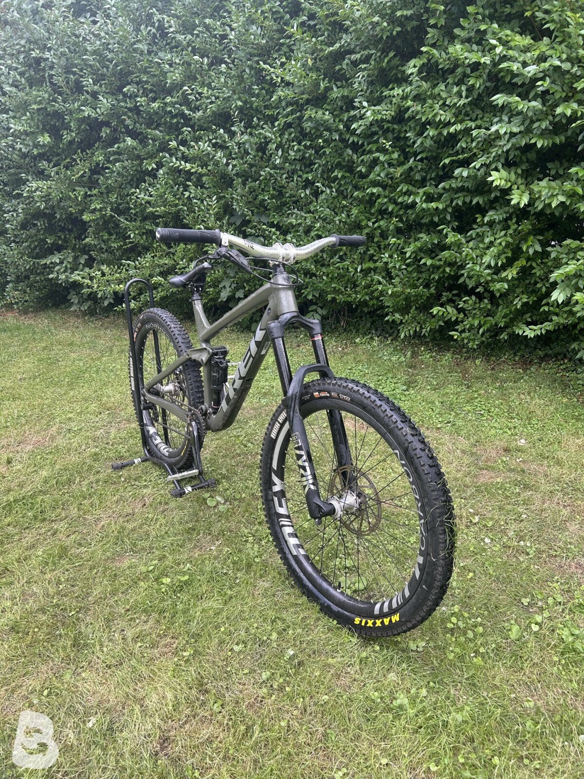 Trek Remedy 8 custom 2021
