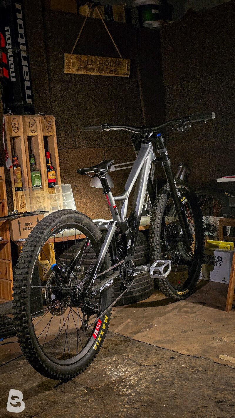 Specialized Demo Expert 2022