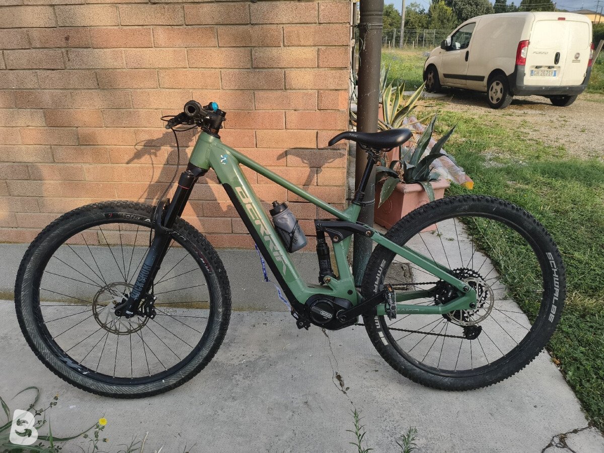 Berria MAKO 150 HYBRID HP 7 2022
