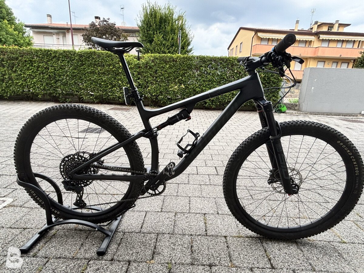 Specialized Epic EVO Comp 2022