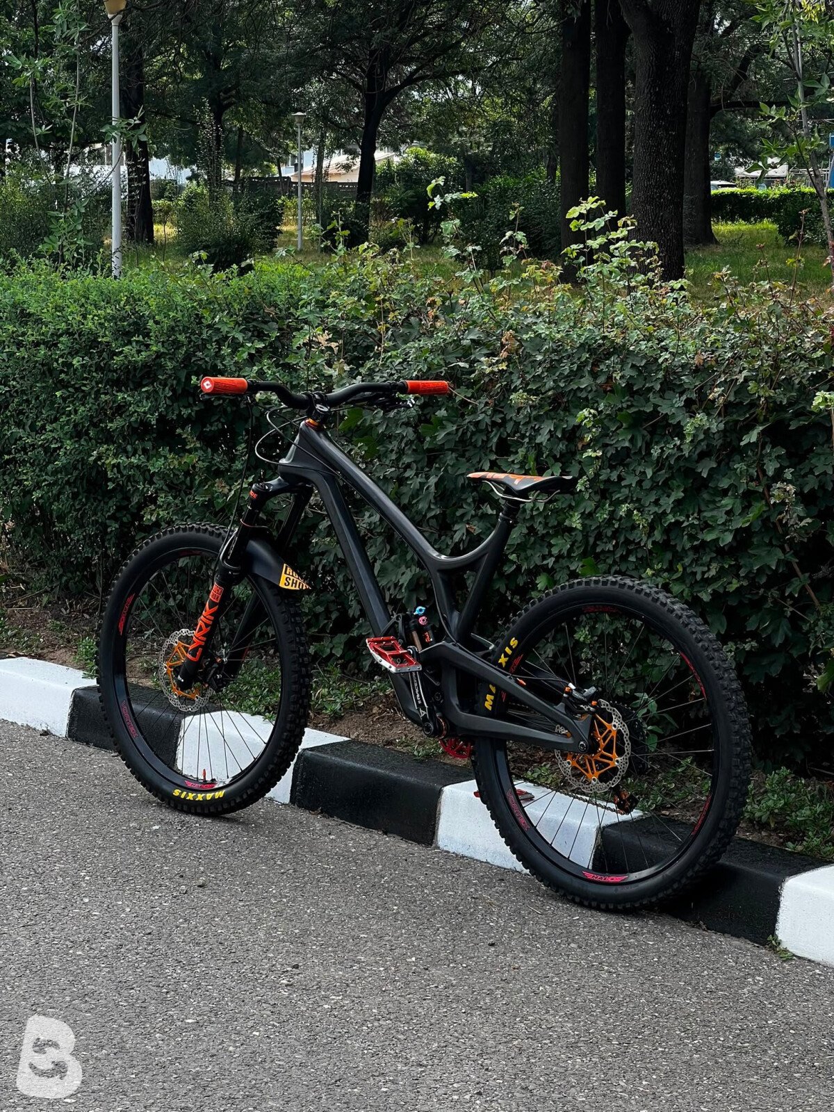 Evil Insurgent custom 2018
