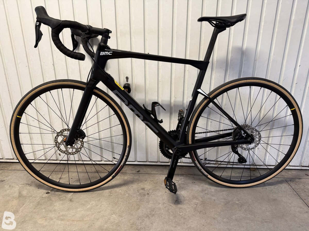 BMC Roadmachine five 2025