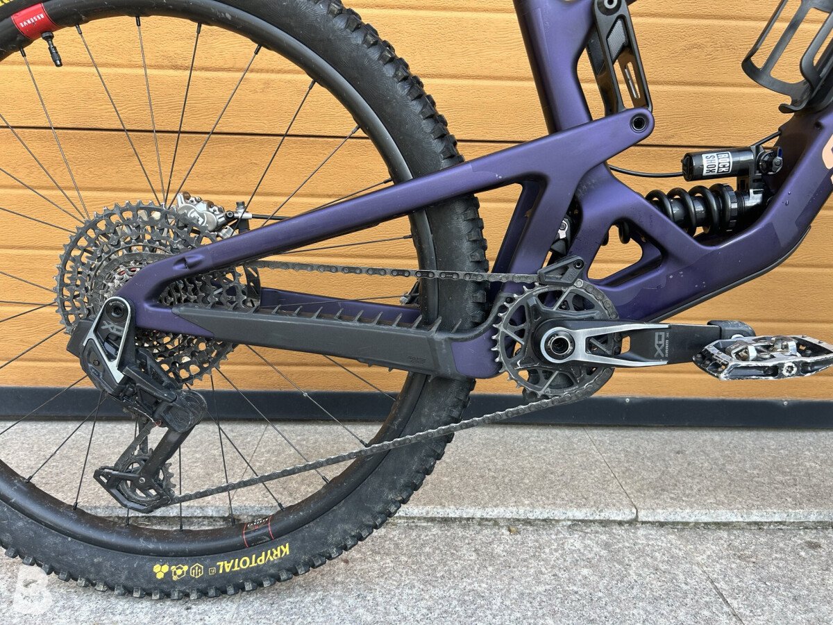 Santa Cruz HIGHTOWER X0 AXS RSV / Carbon CC 2024