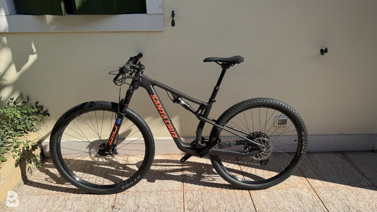Santa Cruz BLUR R / TR / Carbon C / 29 2022