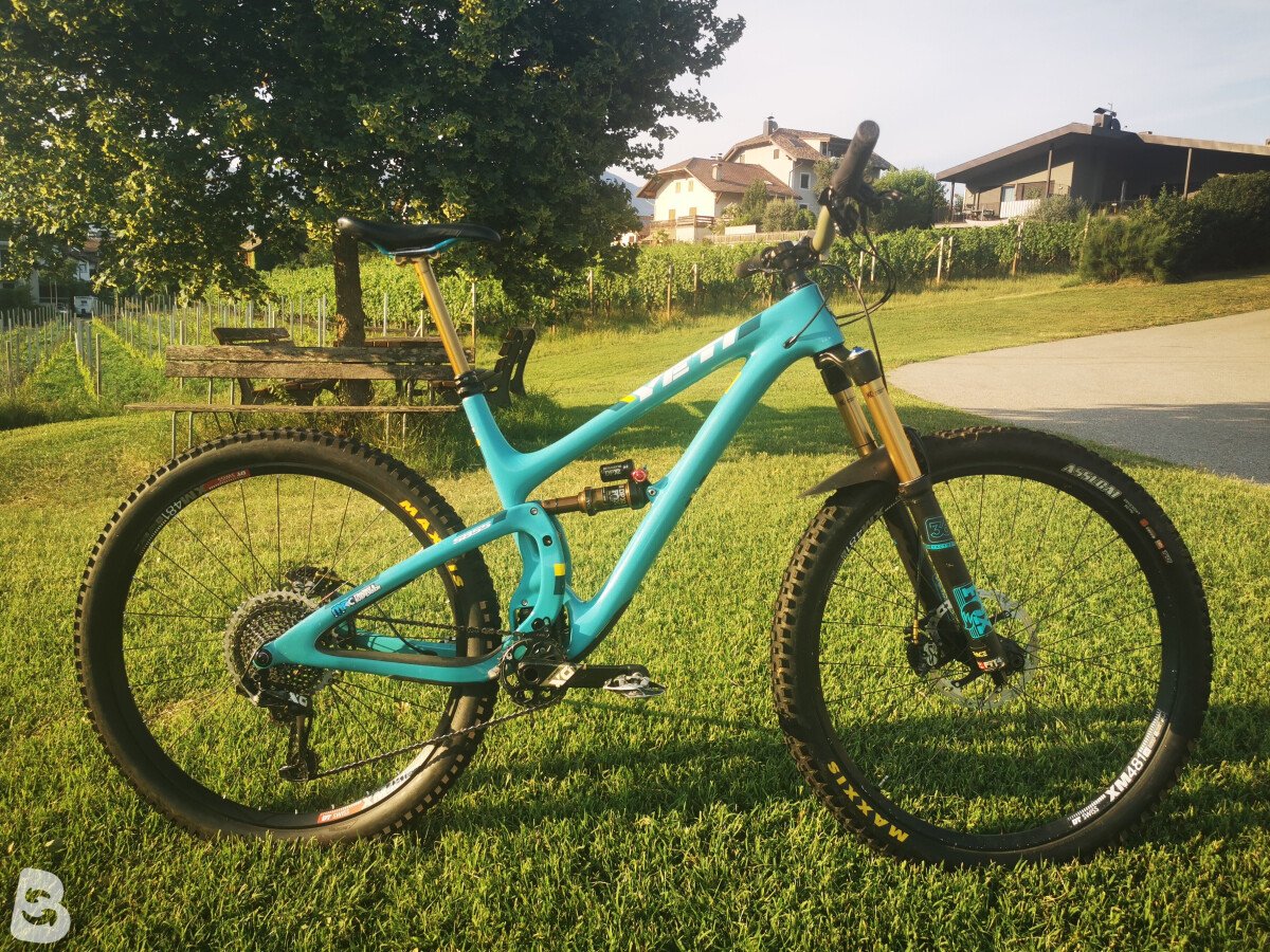 Yeti SB5.5 TURQ X01 Eagle 2018
