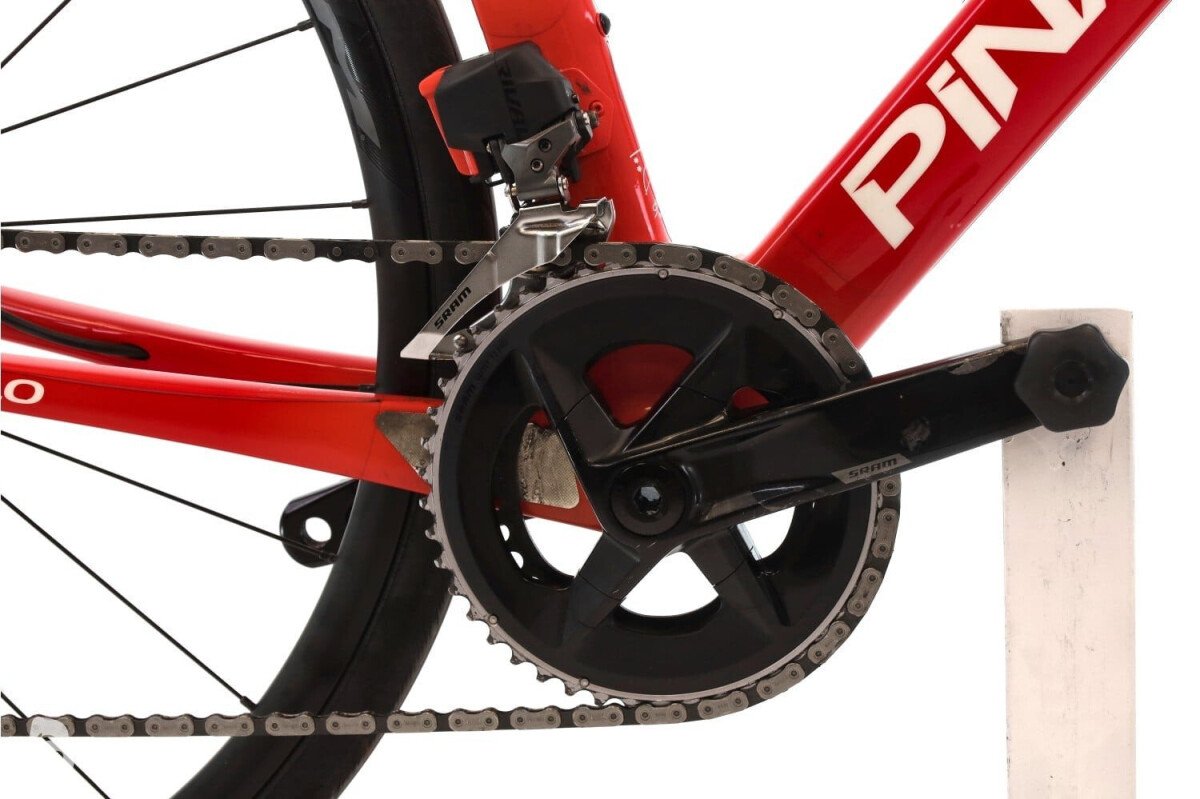 Pinarello Paris Disk AXS 12V 2024