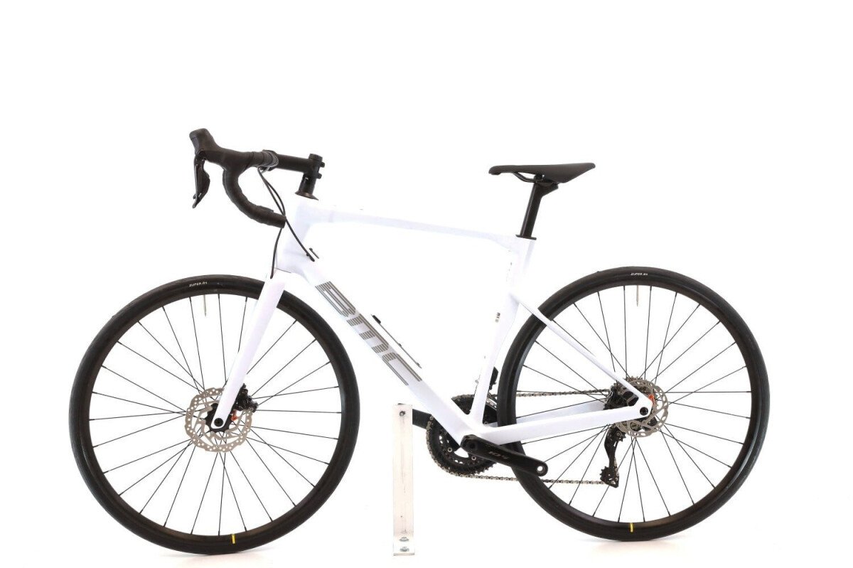 BMC Roadmachine FOUR Di2 12V 2024
