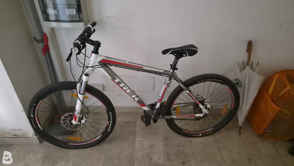 Trek SIX 6300 2012