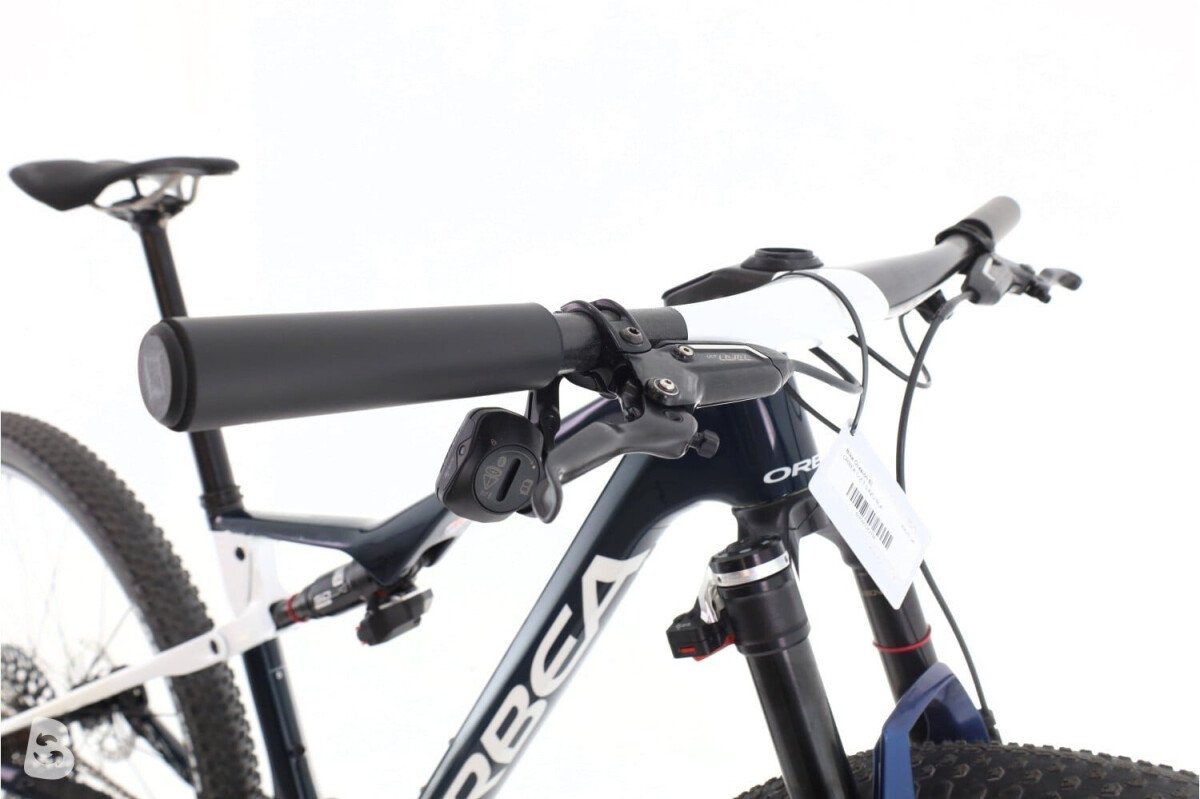 Orbea Oiz XX AXS Flight Attendant 2025