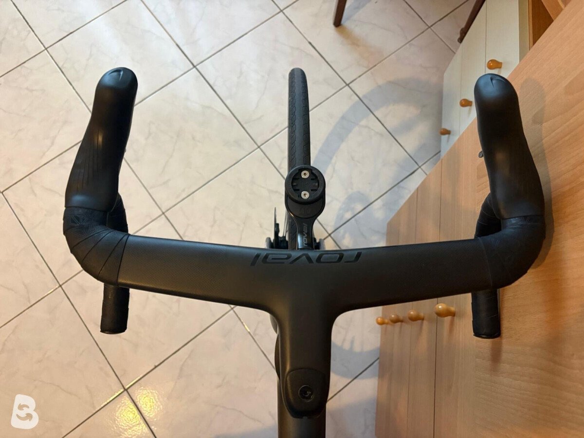 Specialized S-Works Tarmac SL8 - Shimano Dura-Ace Di2 2024