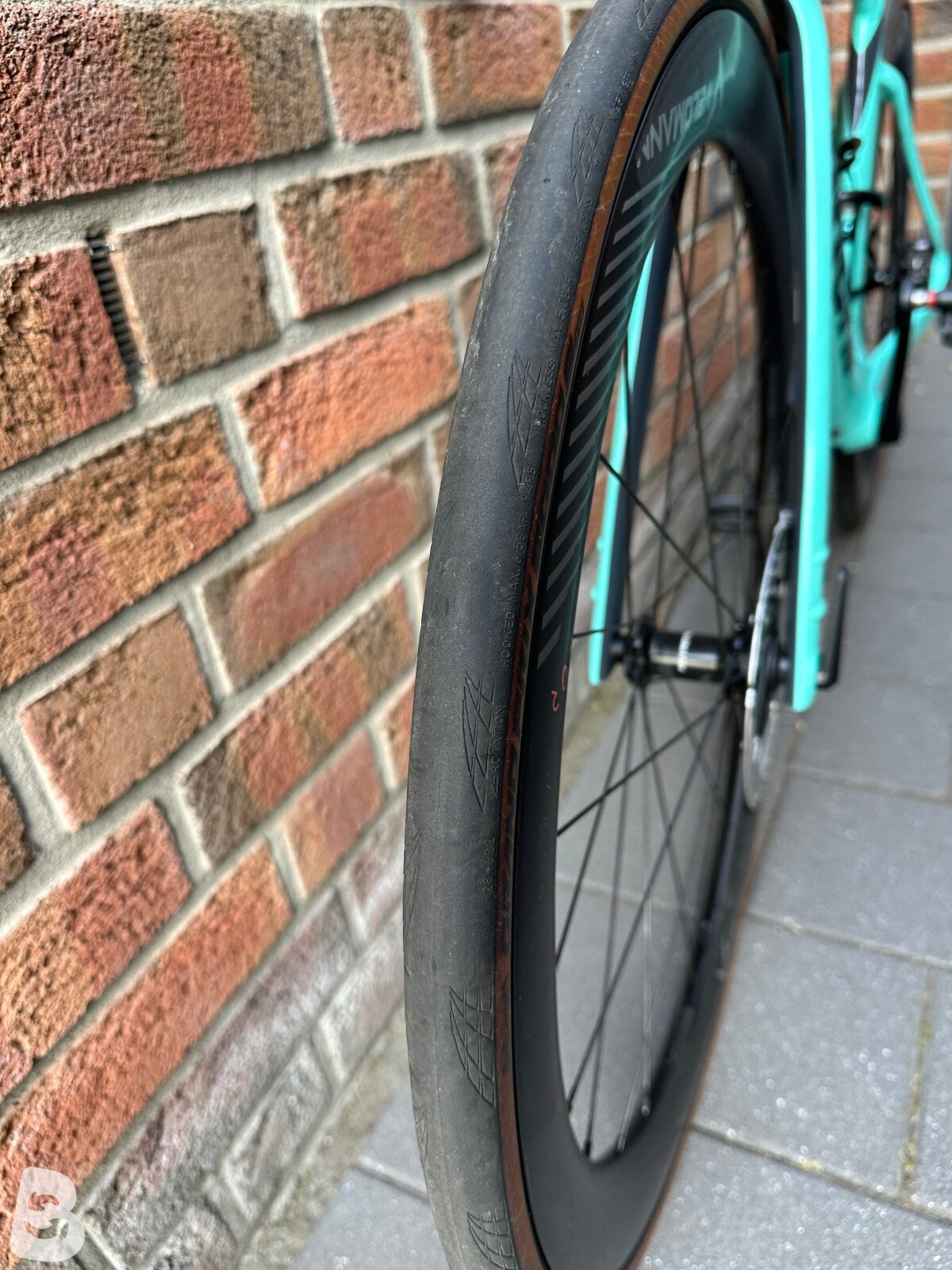 Bianchi Oltre Comp Ultegra Di2 2025