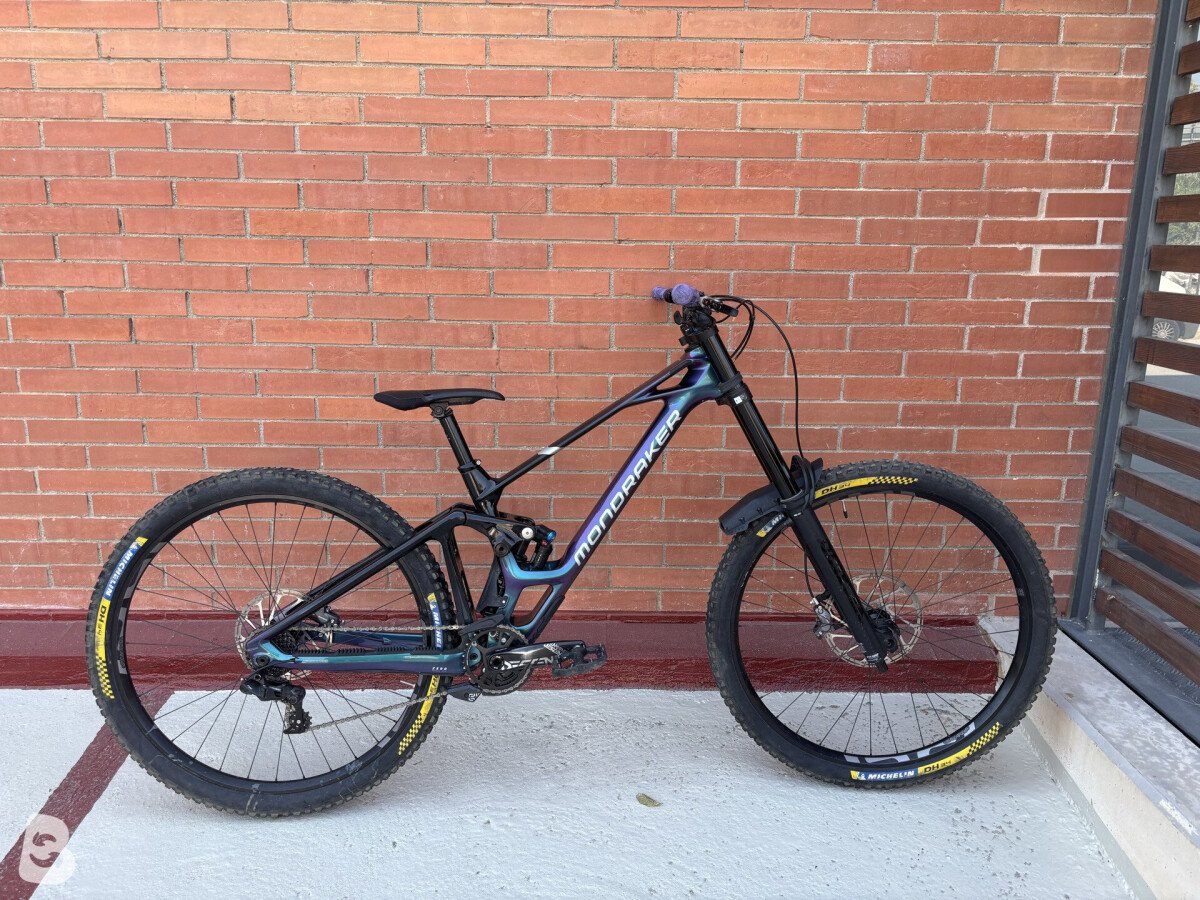 Mondraker SUMMUM CARBON R 2024