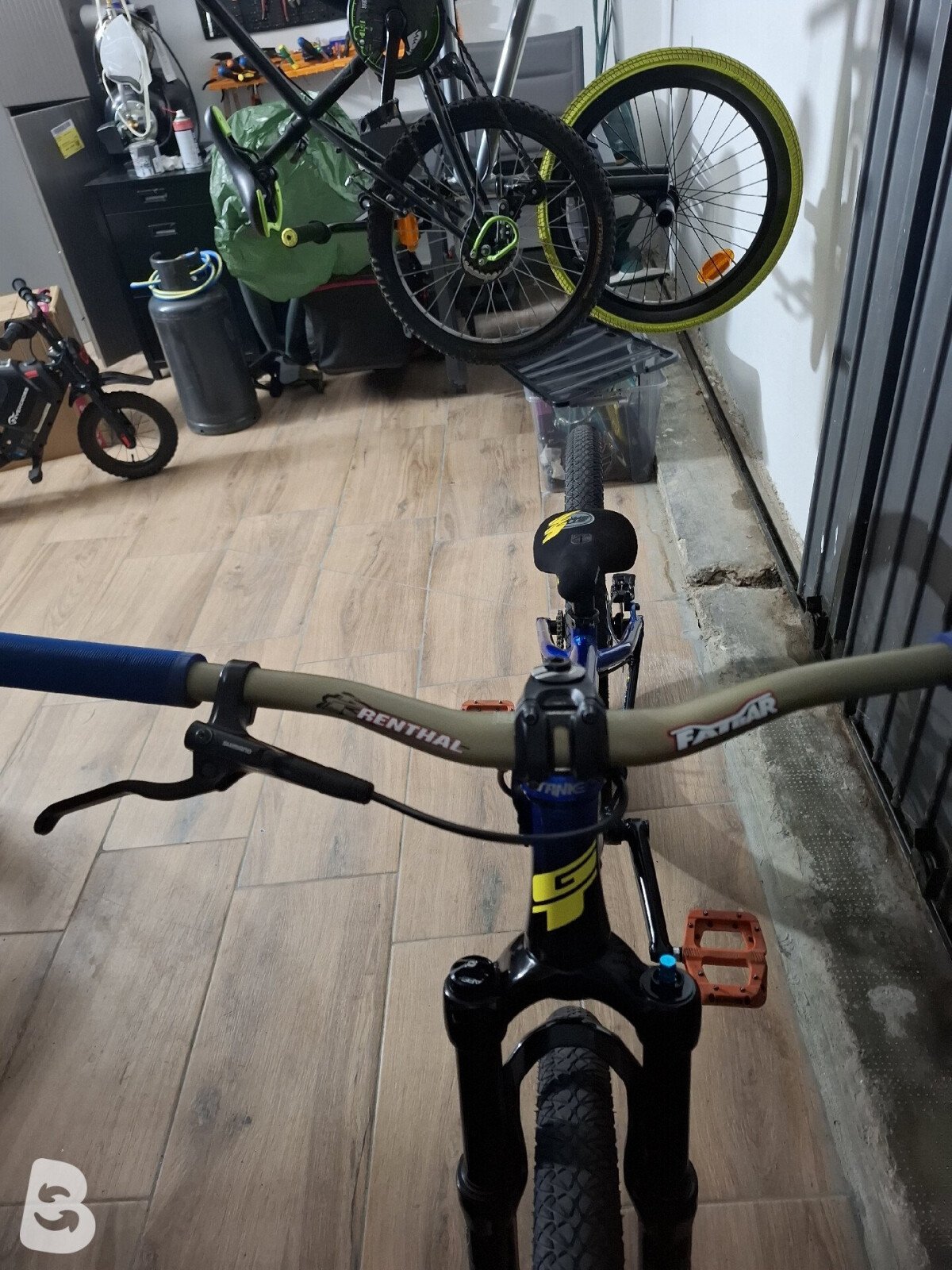 GT La Bomba Pro 2021