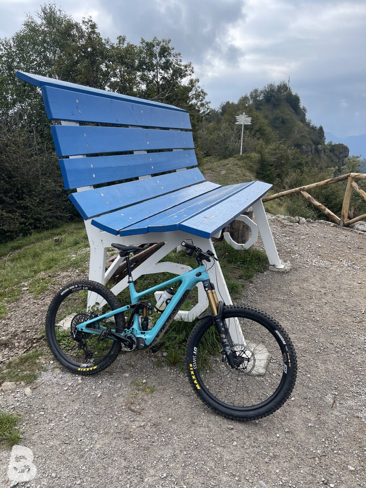 Yeti Sb 160E custom 2025