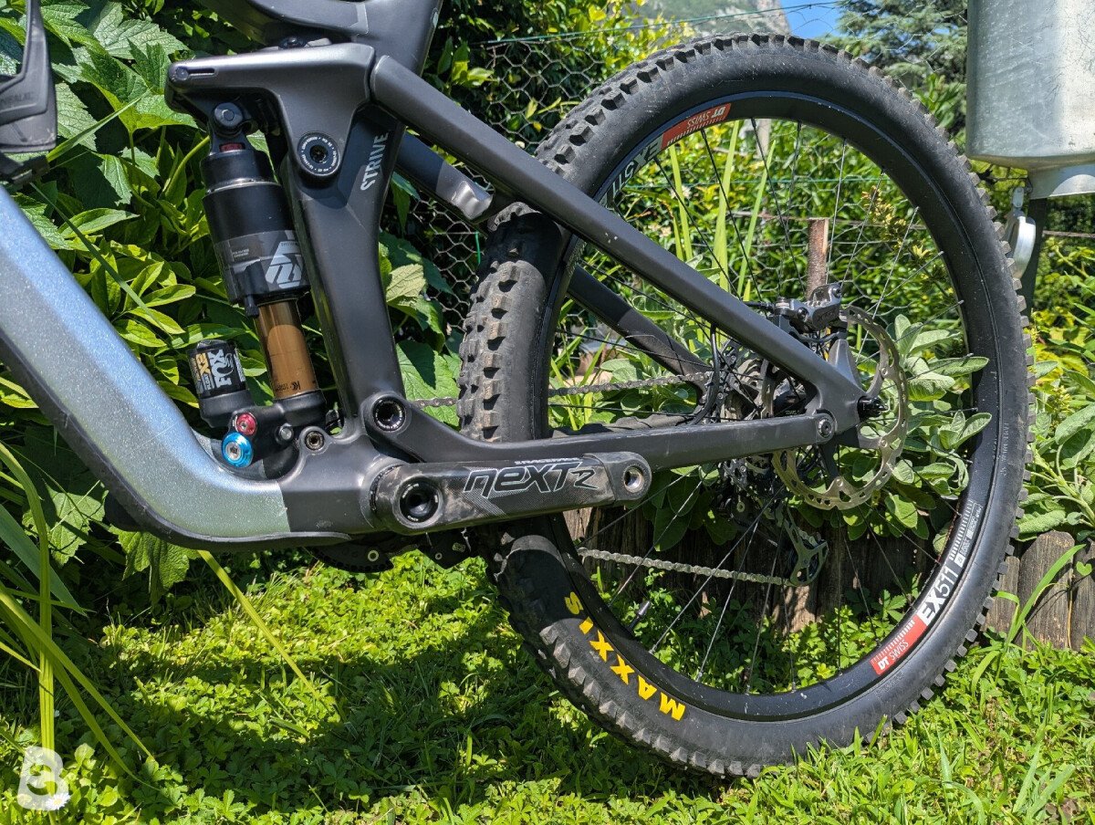Canyon Strive CFR 2022