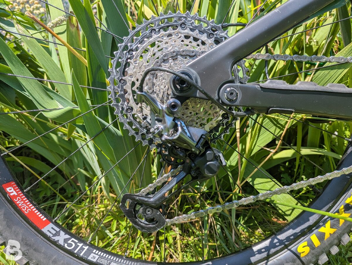 Canyon Strive CFR 2022