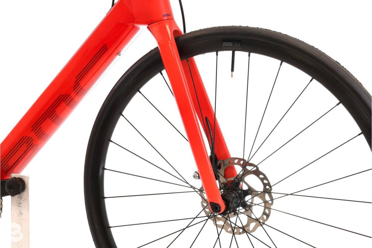 BMC Roadmachine AMP THREE 2024