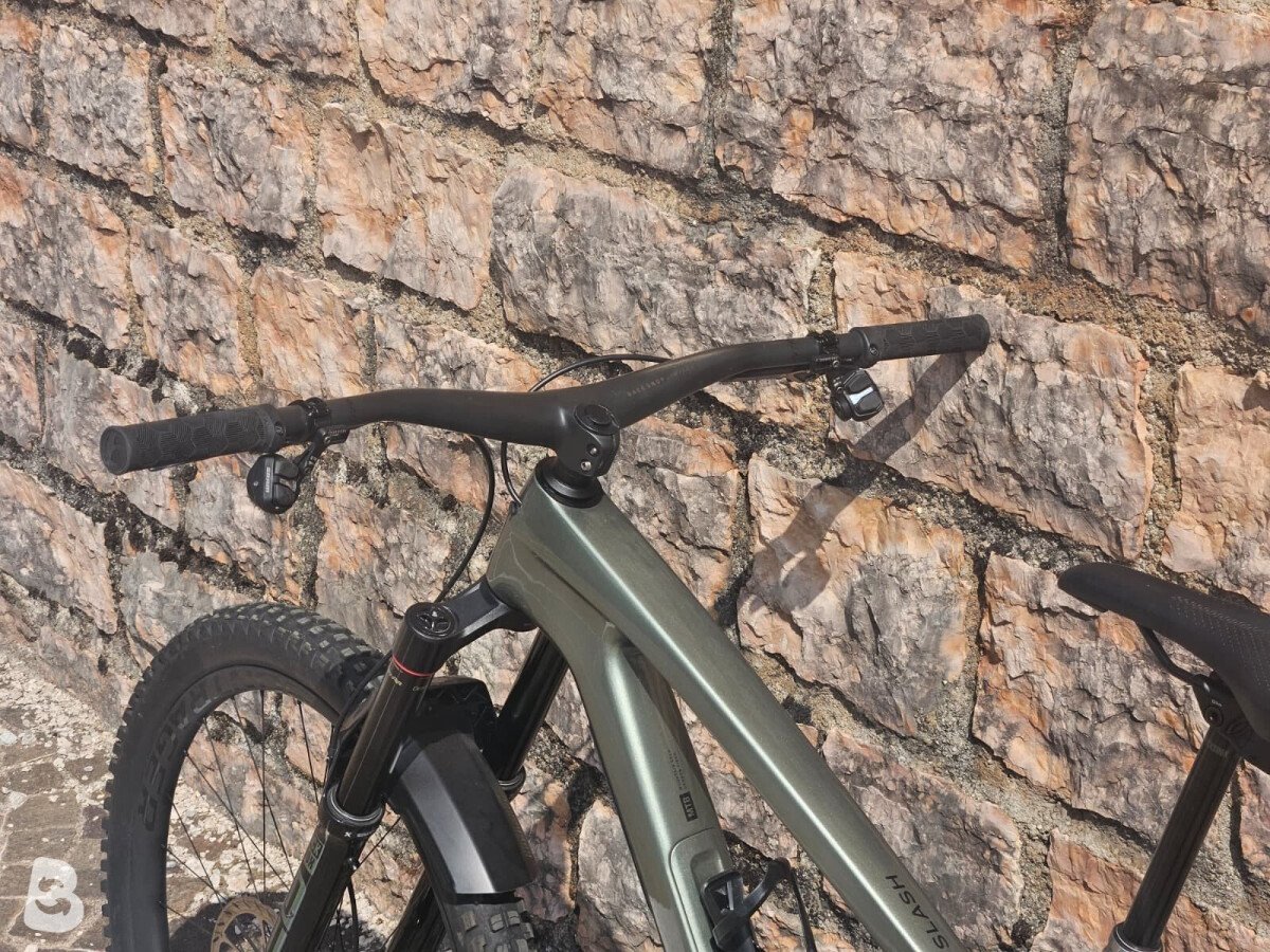 Trek Slash 9.9 AXS T-Type gen 6 2025