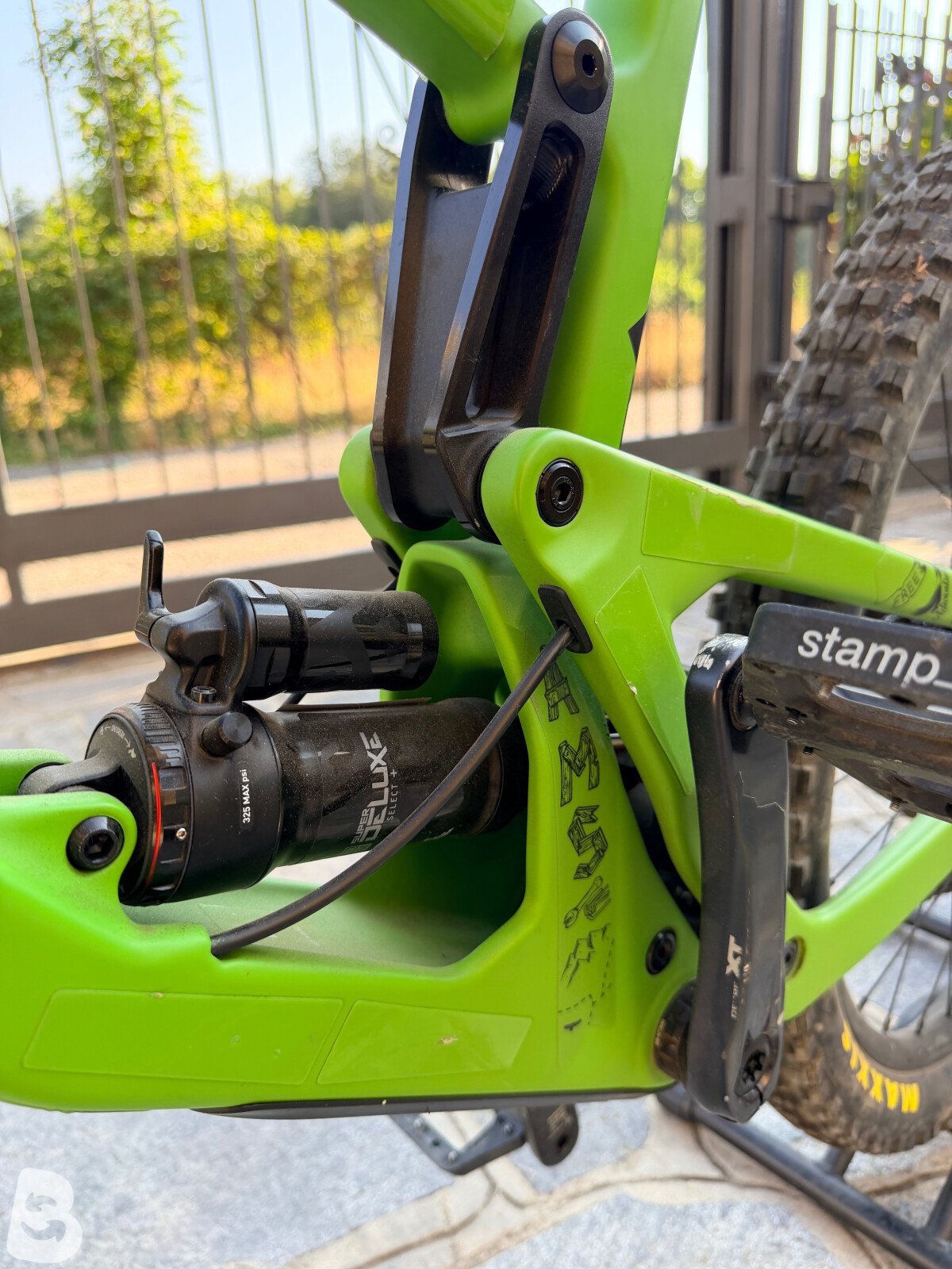Santa Cruz Nomad XT Coil / Carbon C / 27.5 2021