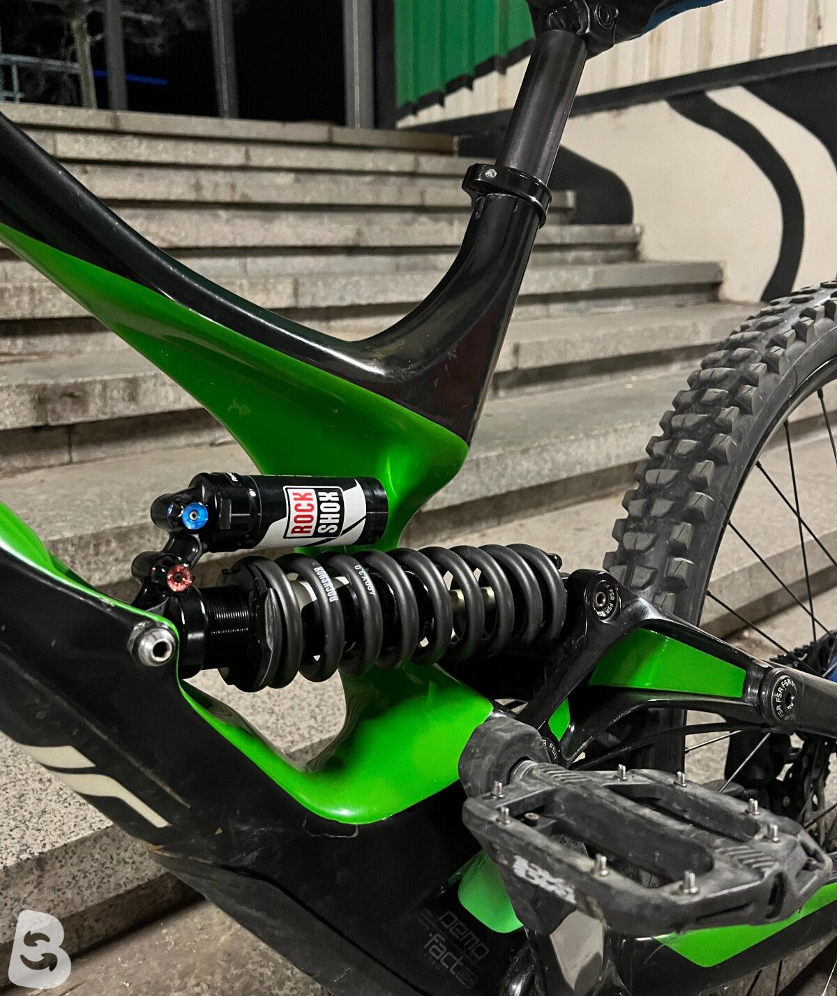 Specialized demo 8 carbon 2016