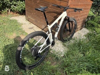 Specialized epic pro 2023