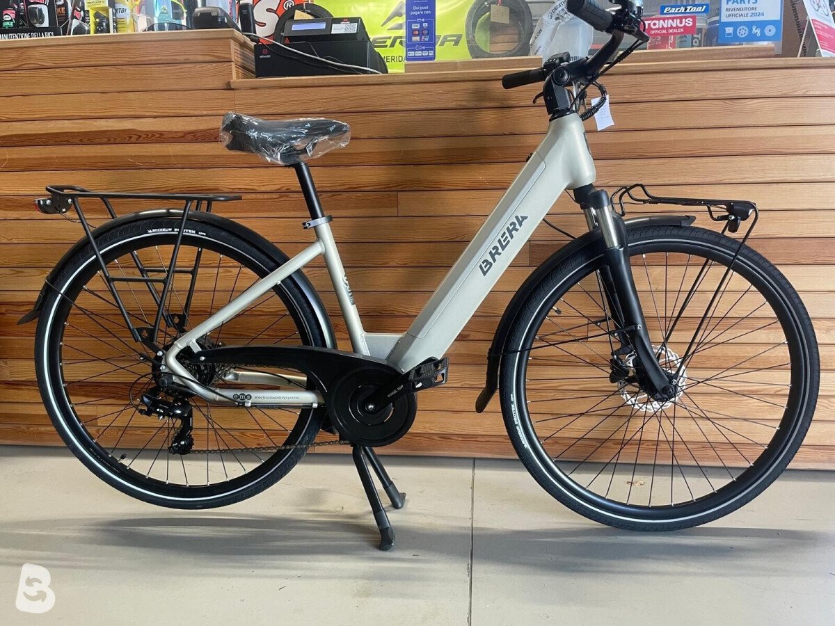 Brera On Road E-CITY BIKE 2025