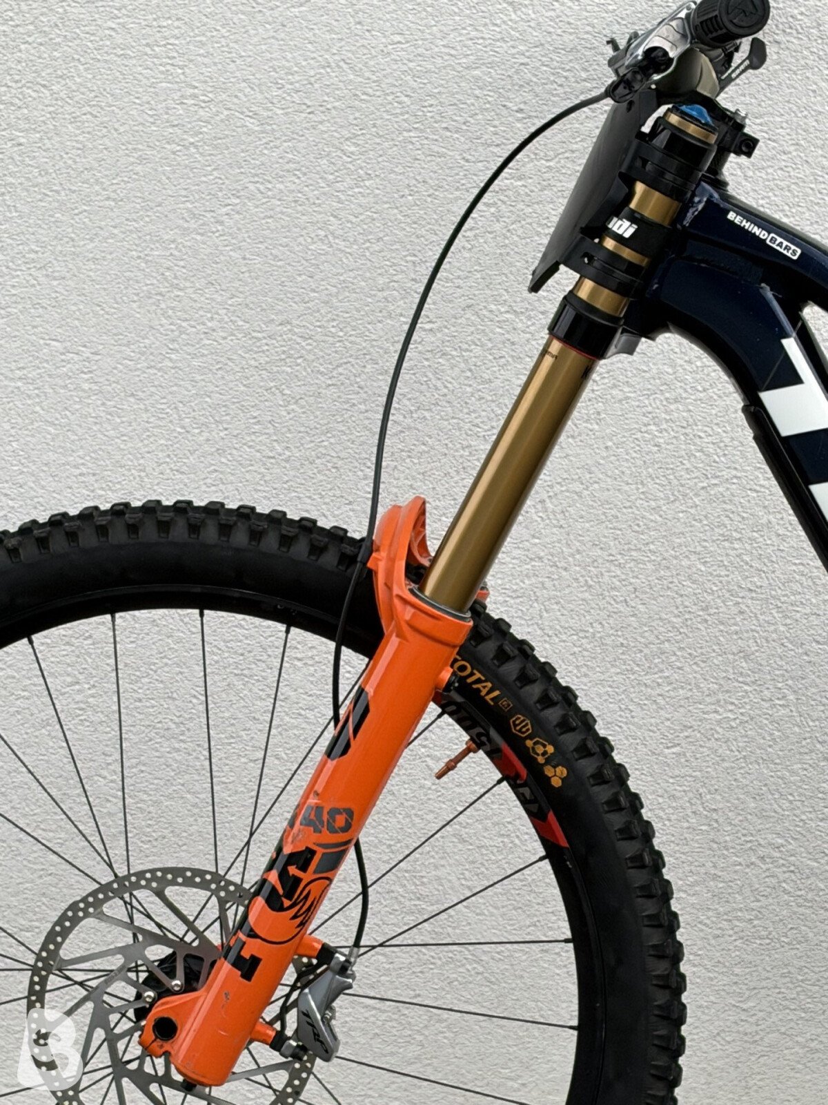 Trek Session 9 2022