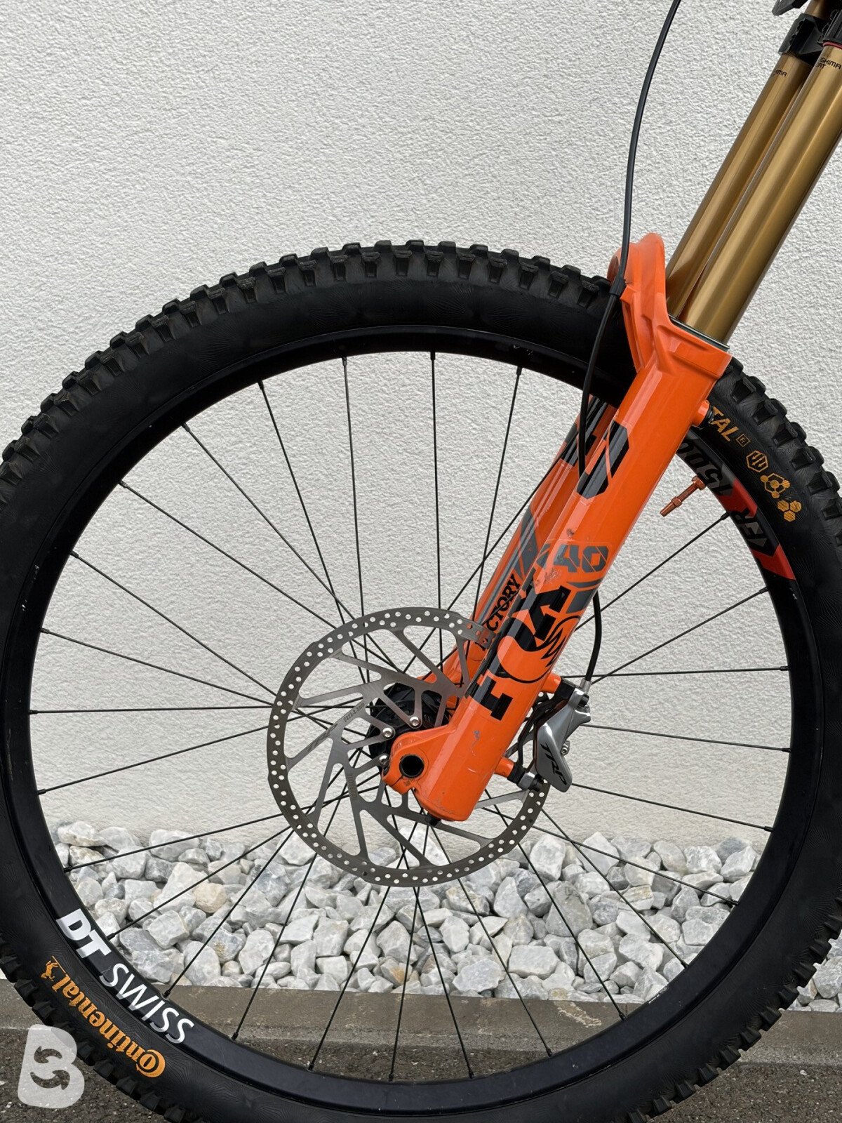 Trek Session 9 2022