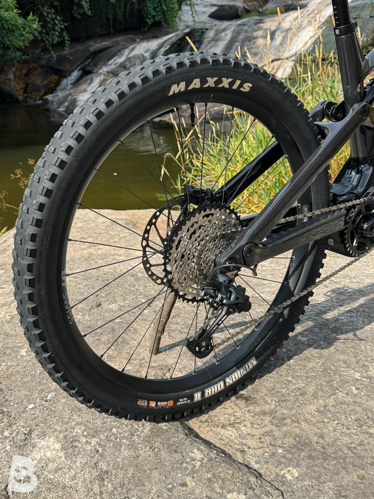 Canyon Spectral:ON CF 8 2023