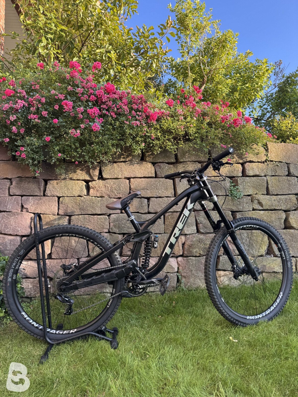 Trek Session 8 2025