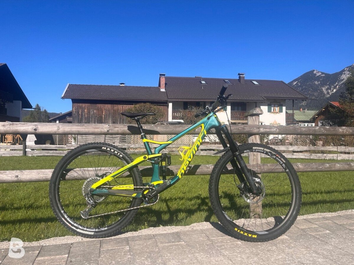 Devinci Spartan Carbon X01 2019