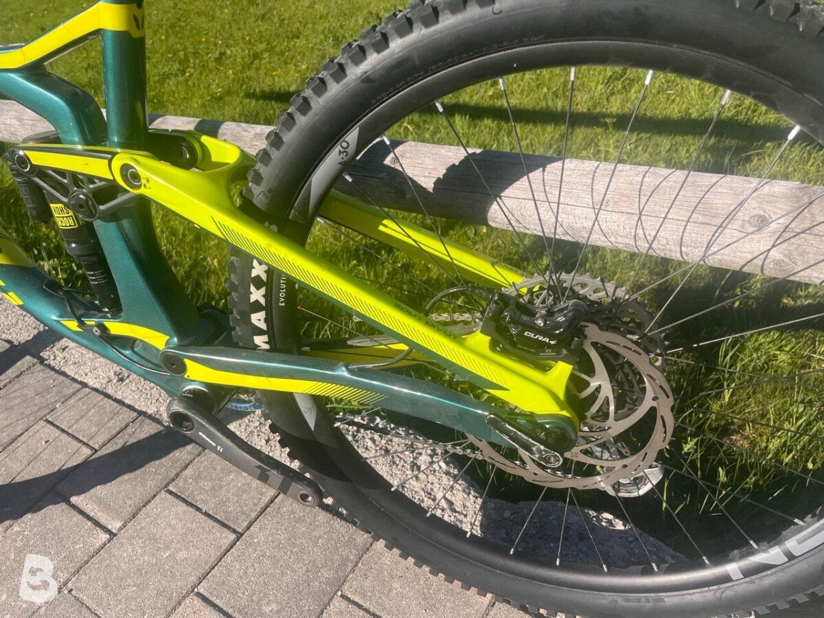 Devinci Spartan Carbon X01 2019