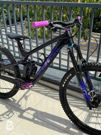 Trek Slash 9.7 Gen 5 2023