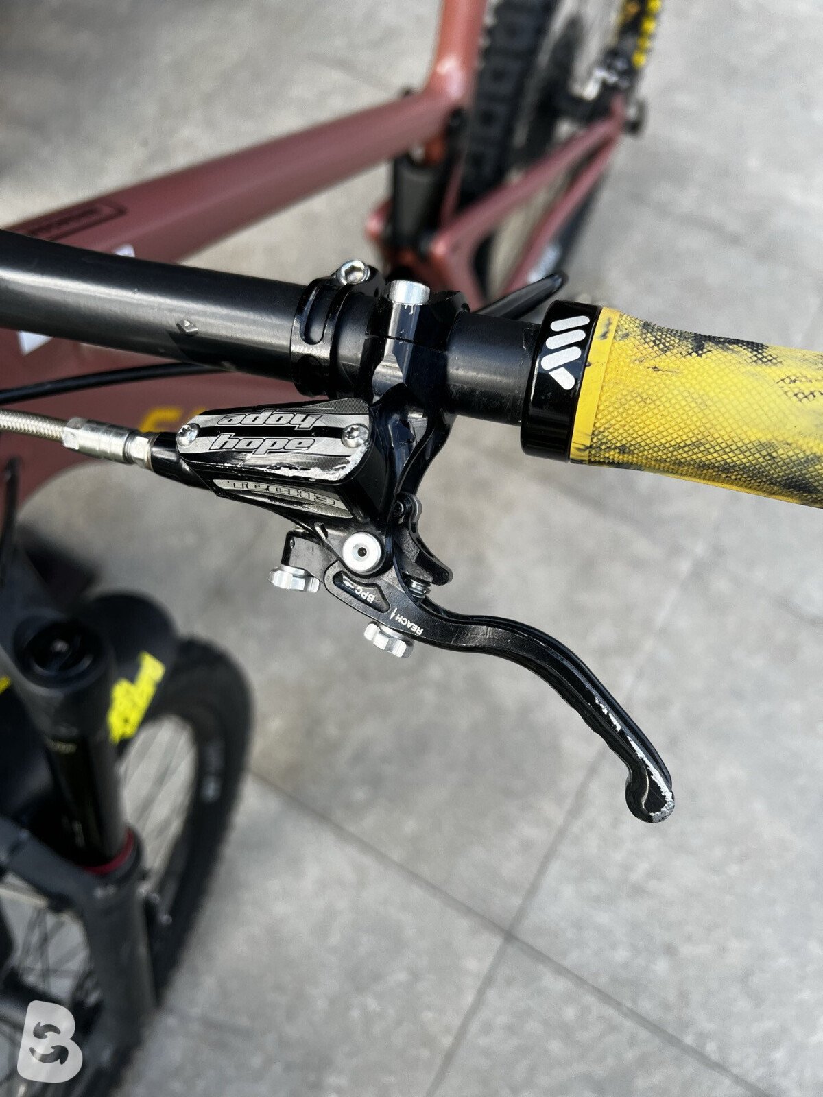 Santa Cruz Bronson R Carbon 2021