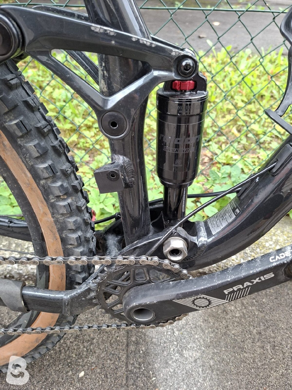 Giant Stance 2 2025