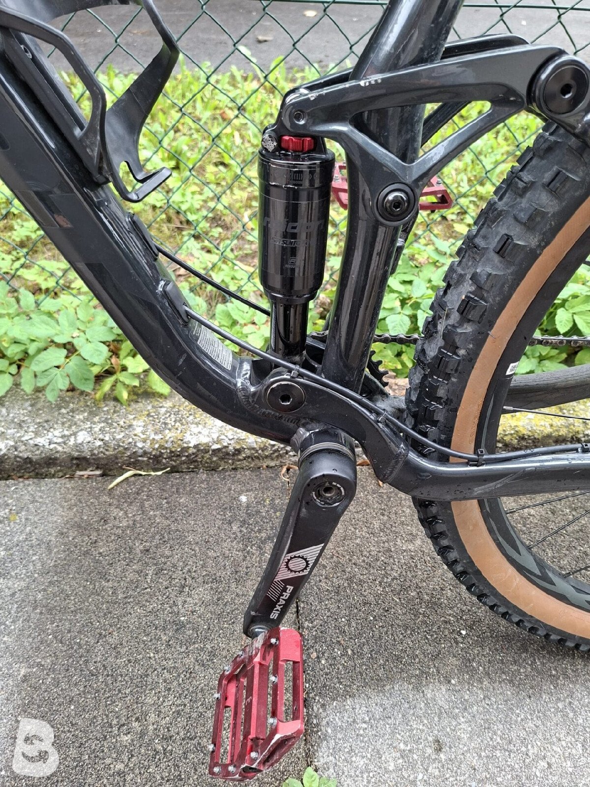 Giant Stance 2 2025